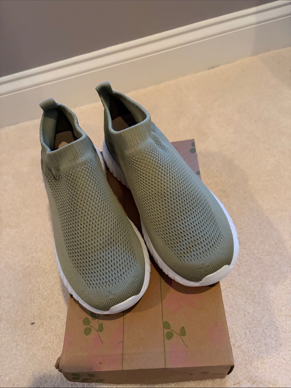 NWT and NIB Ilse Jacobsen Moss Green Slip-On Knit Sneakers